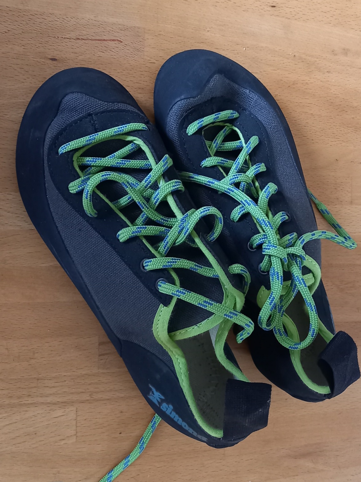 You are currently viewing Chaussons Simond taille 36