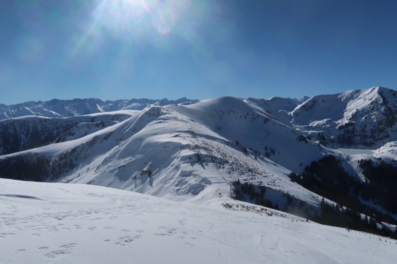 Lire la suite à propos de l’article La sortie ski de randonnée au Mont Né du 15 janvier 2022