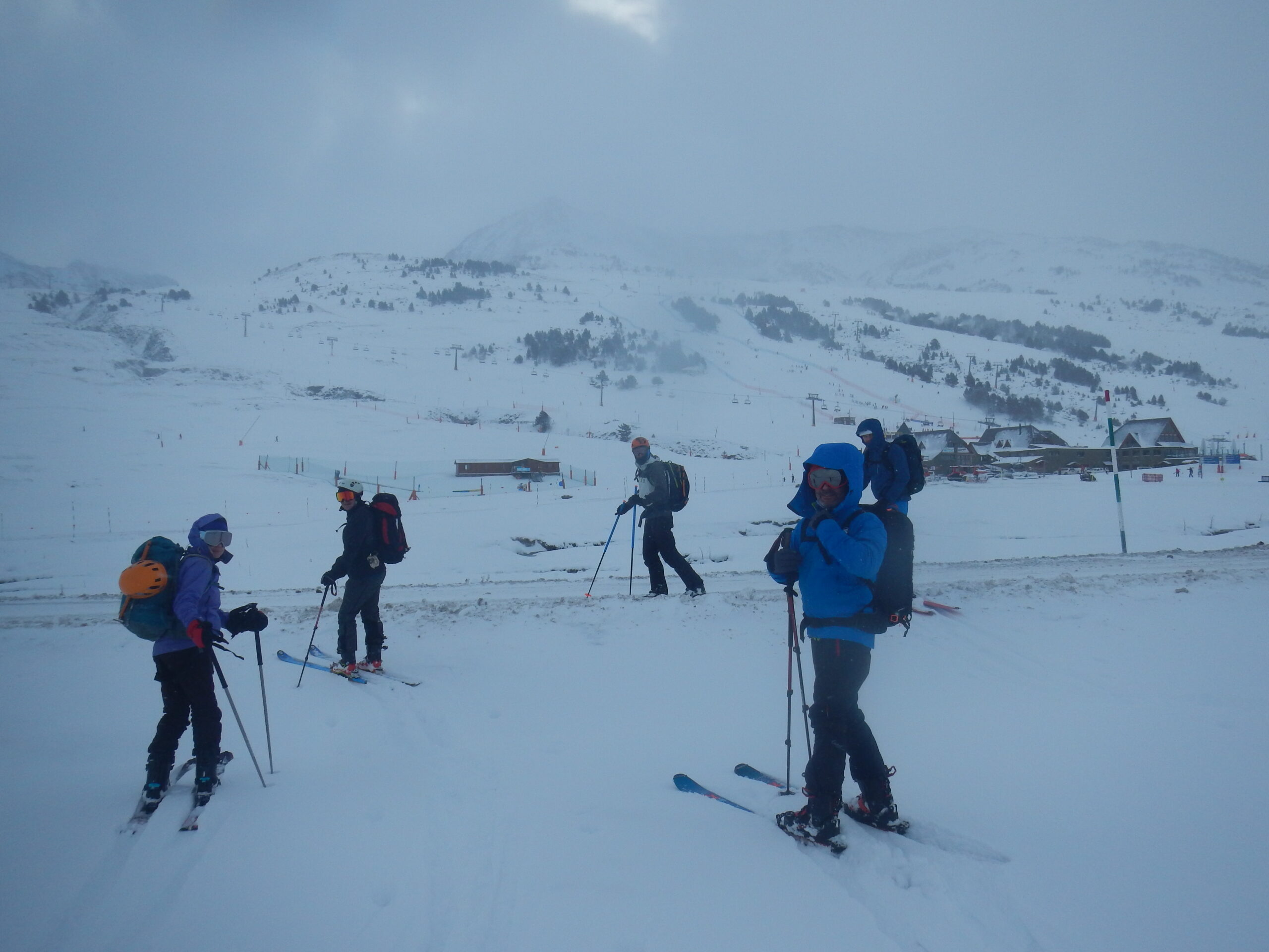 Lire la suite à propos de l’article sortie ski au tuc de beret le 11 février