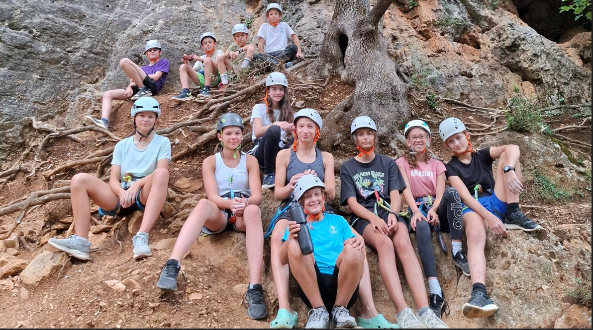 You are currently viewing Retour sur le stage escalade Falaise Perf en aout 2025